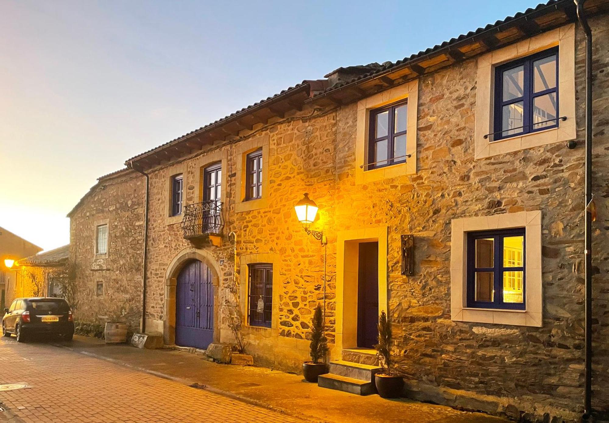 Via Avis Guest House Santa Catalina de Somoza Екстериор снимка