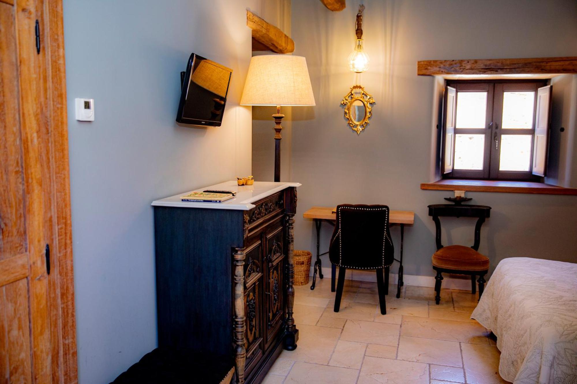 Via Avis Guest House Santa Catalina de Somoza Екстериор снимка