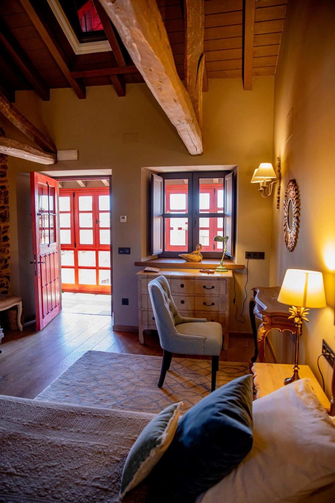 Via Avis Guest House Santa Catalina de Somoza Екстериор снимка