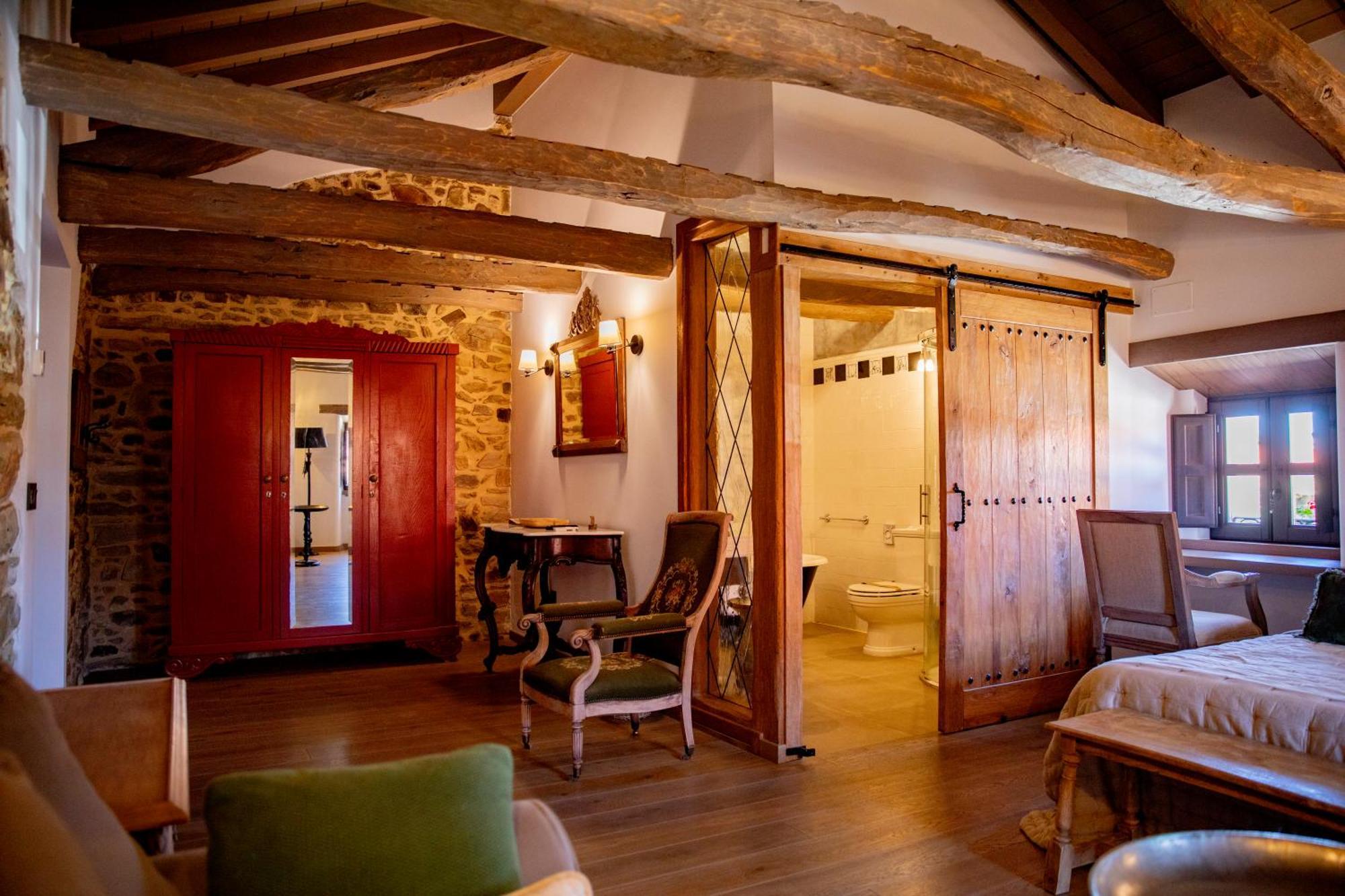 Via Avis Guest House Santa Catalina de Somoza Екстериор снимка