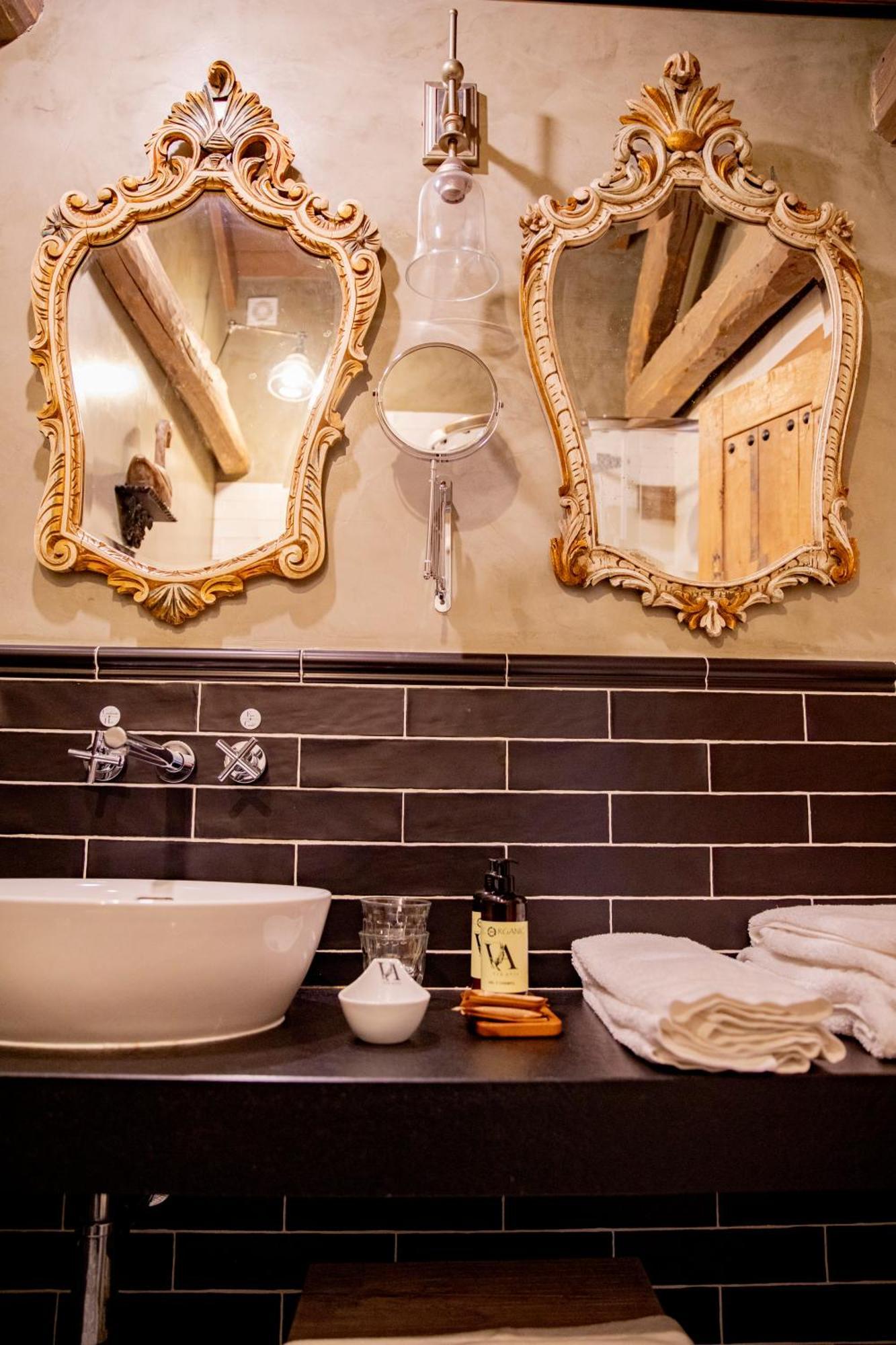 Via Avis Guest House Santa Catalina de Somoza Екстериор снимка