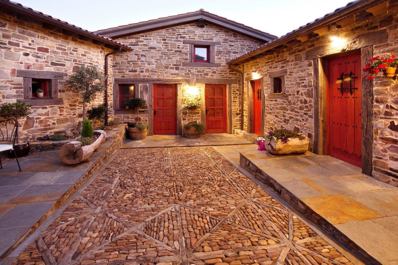 Via Avis Guest House Santa Catalina de Somoza Екстериор снимка